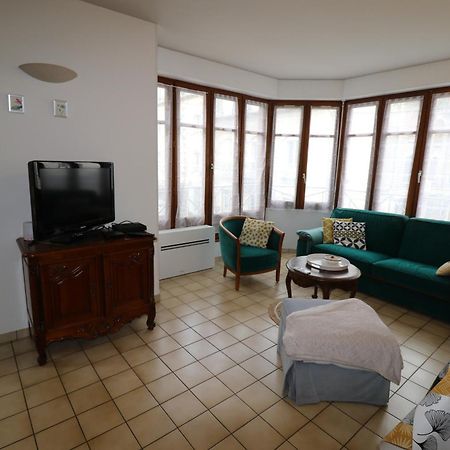 Ideal , Plein Centre-Ville Tout Confort Еспалион Екстериор снимка
